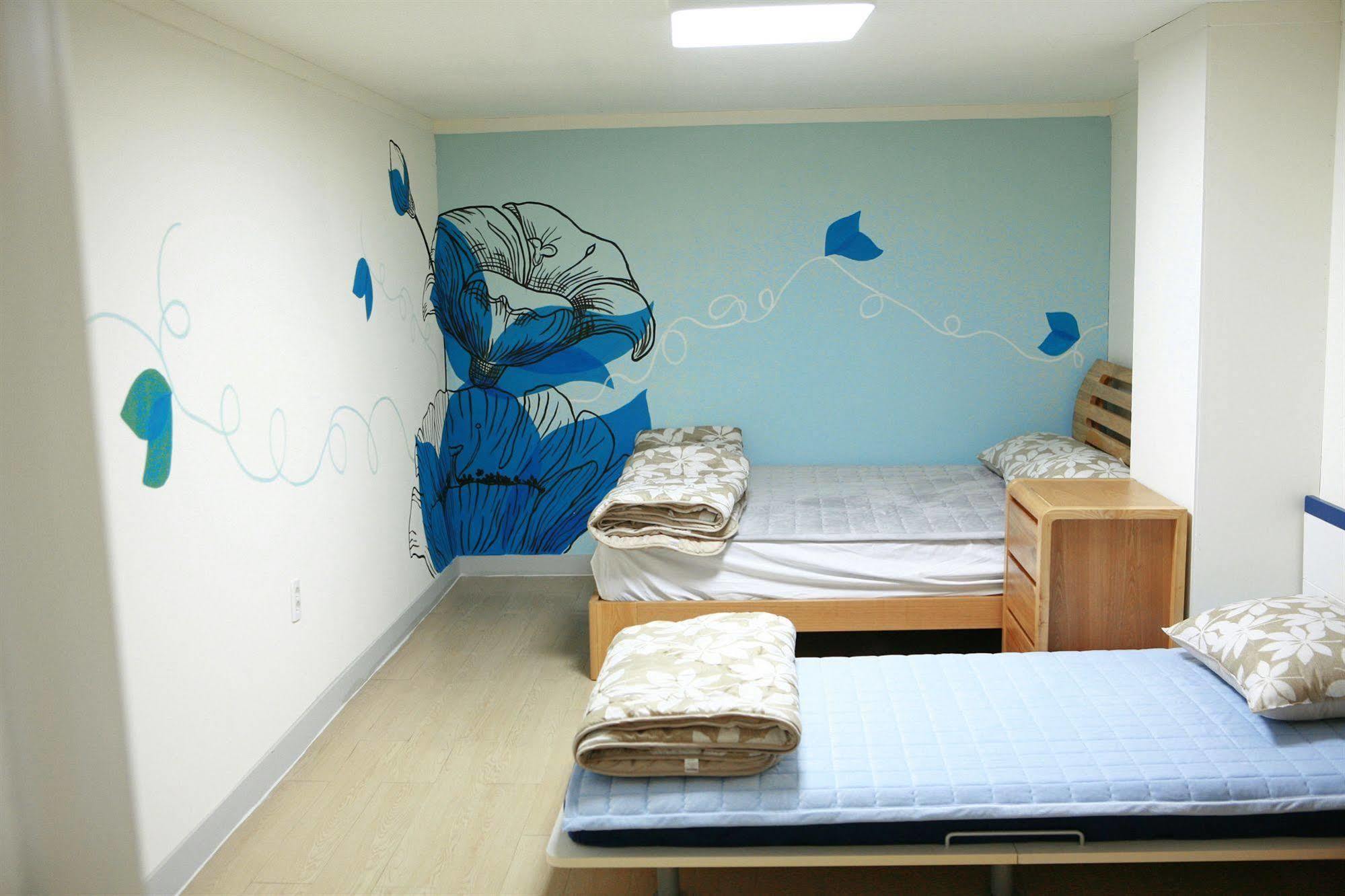 Guesthouse Mate Busan Exterior foto
