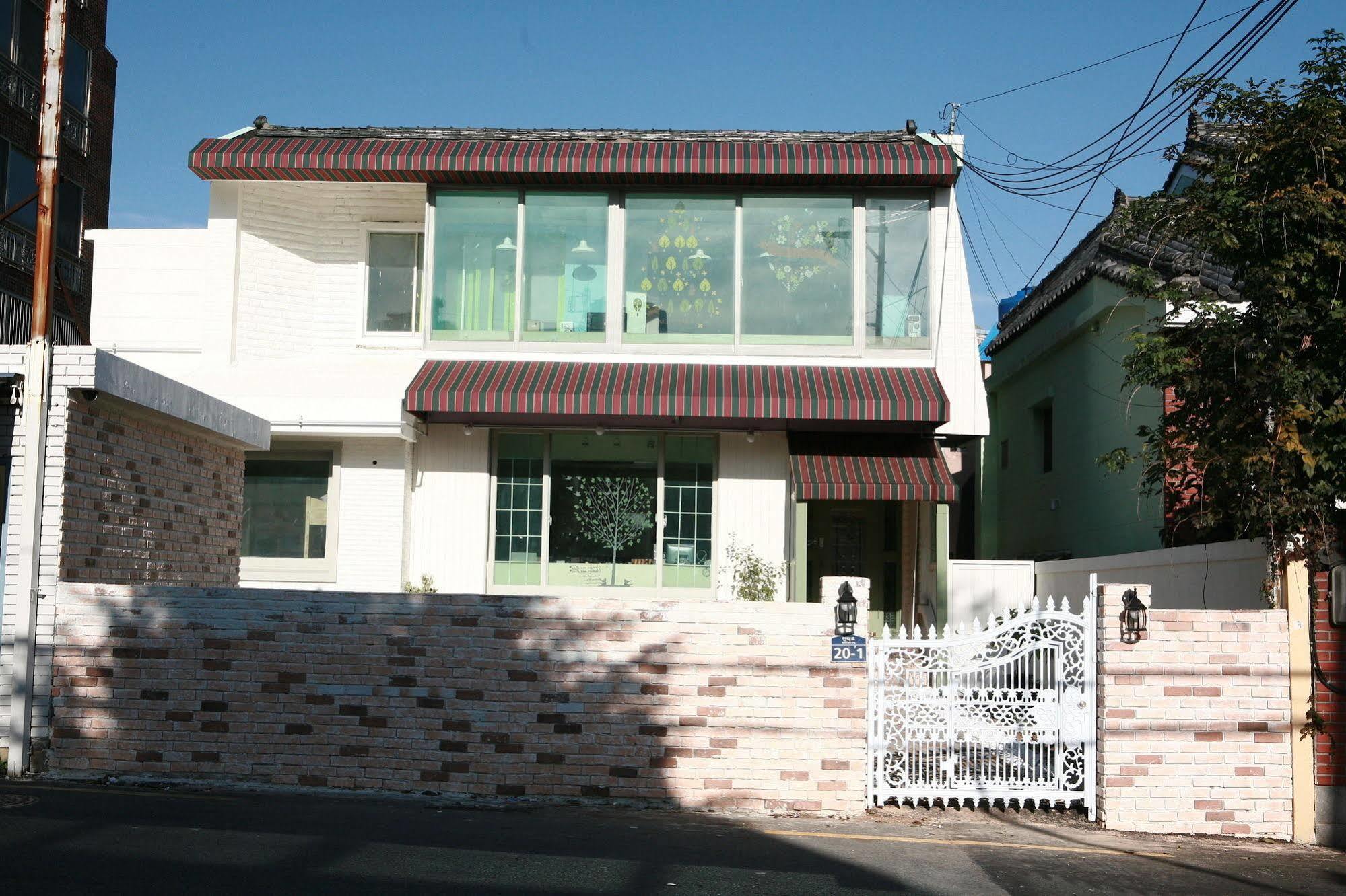 Guesthouse Mate Busan Exterior foto
